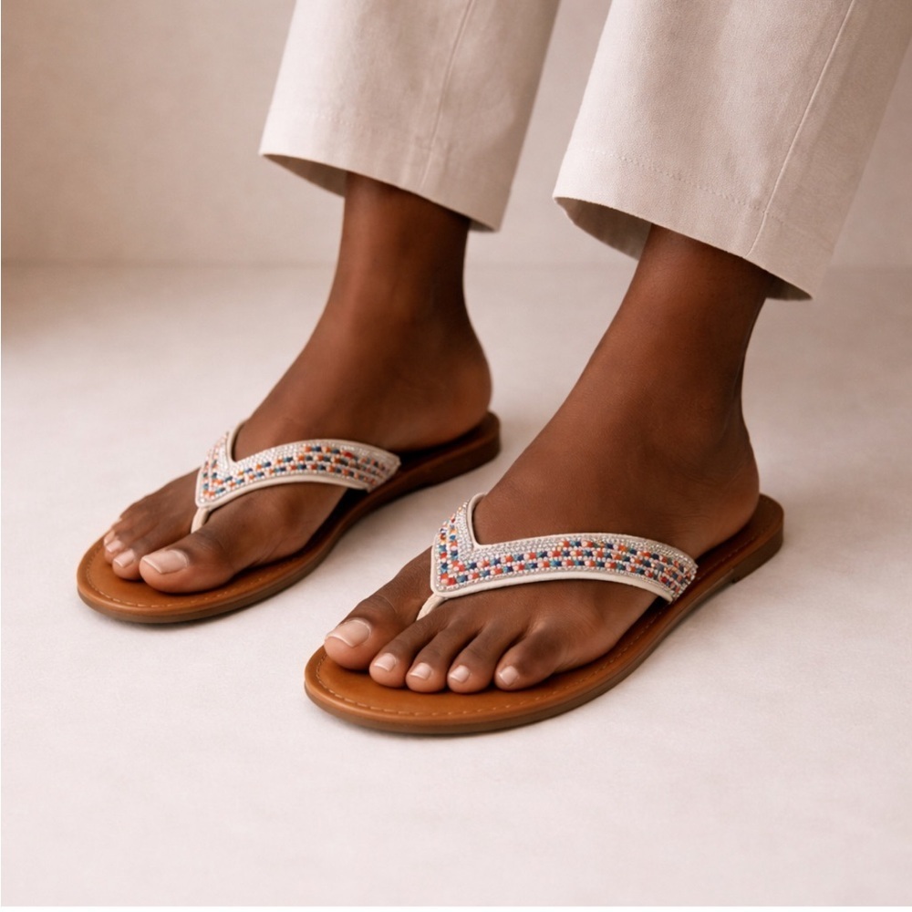 Graceland Beaded Thong Sandals White Tan Boho Flat Womenβs Size 37 / US 6.5β7